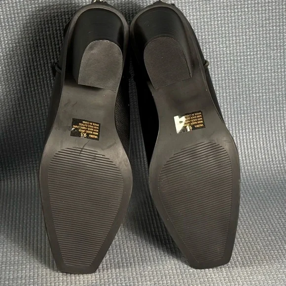 Yellow Box Valeska Black Ankle Boots Women’s Size 9.5 - Picture 9 of 10